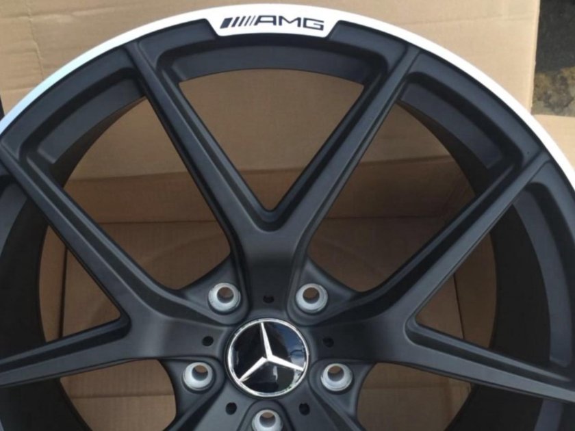 Диски АМГ 20 на Мерседес