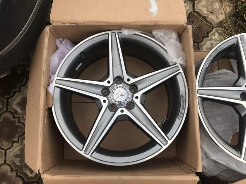 Диски Мерседес r17 АМГ