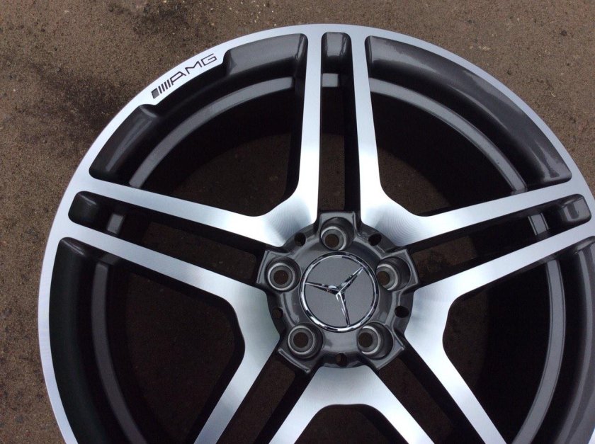 Диски AMG r19 на Мерседес