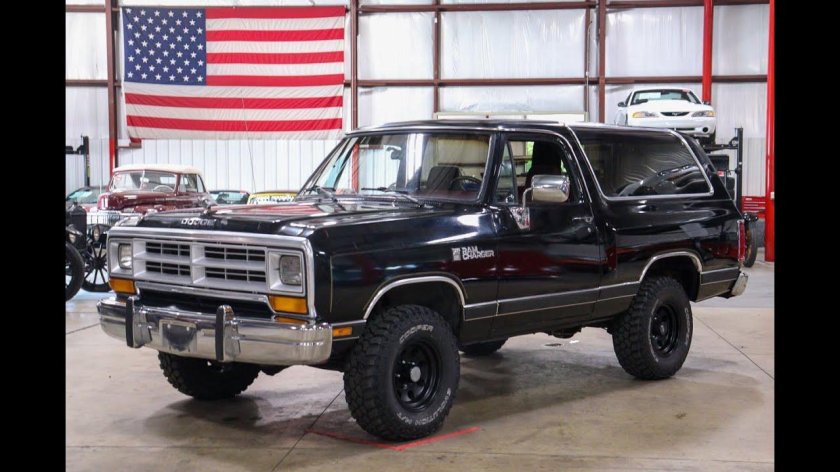 Dodge ramcharger 1985