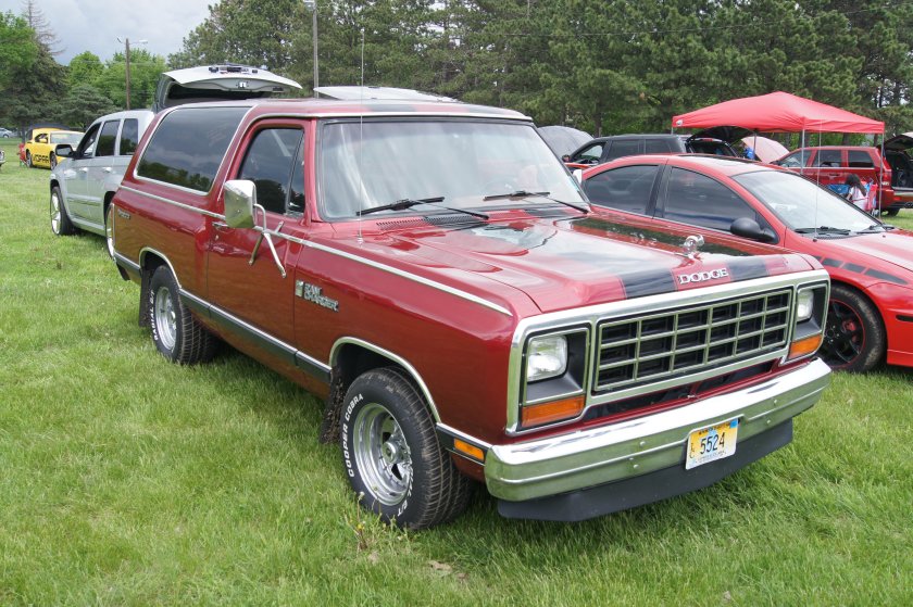 Dodge Ramcharger