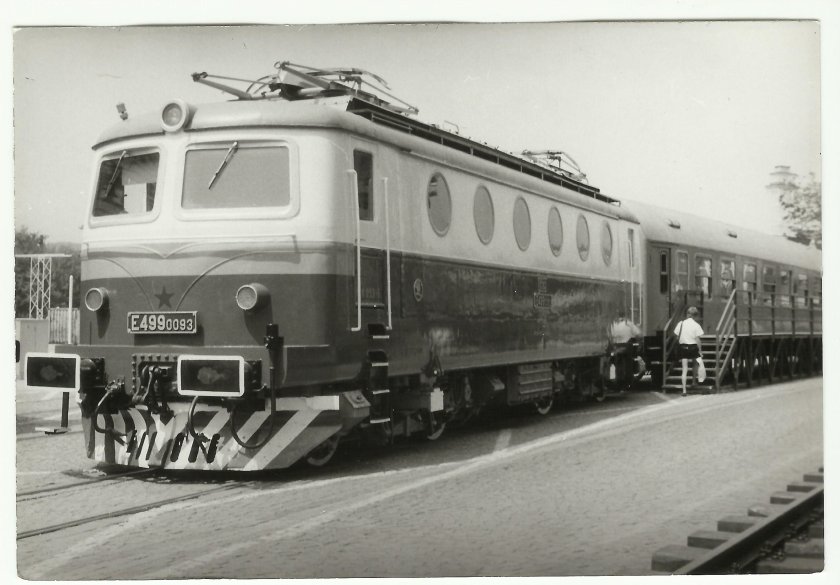 Электровоз Skoda e499