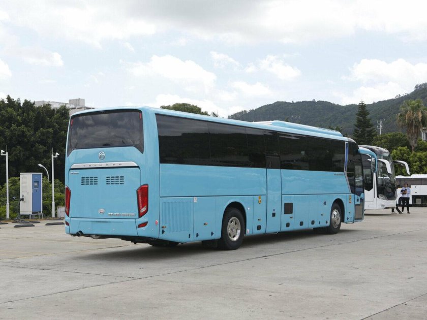 Автобус golden dragon