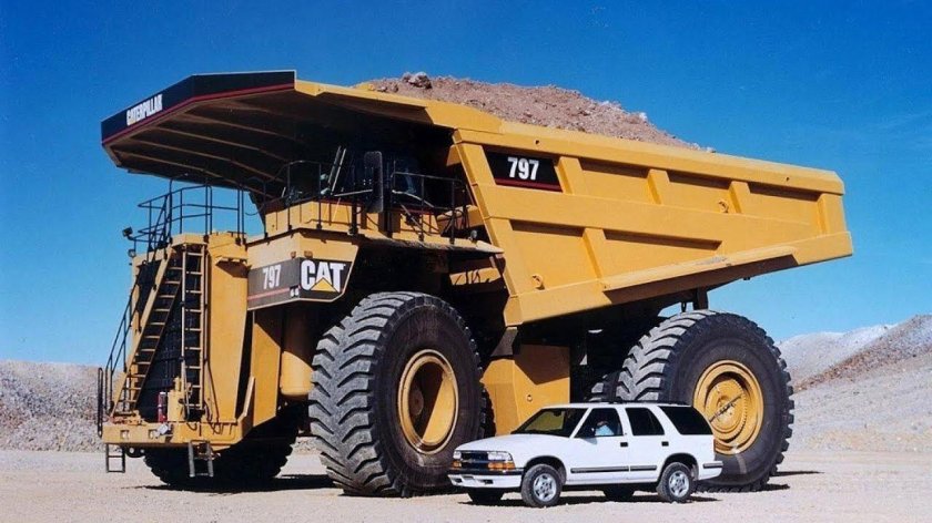 Самосвал caterpillar 797в