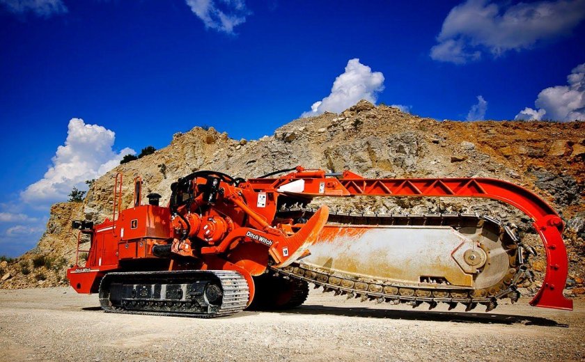 Экскаватор траншейный цепной