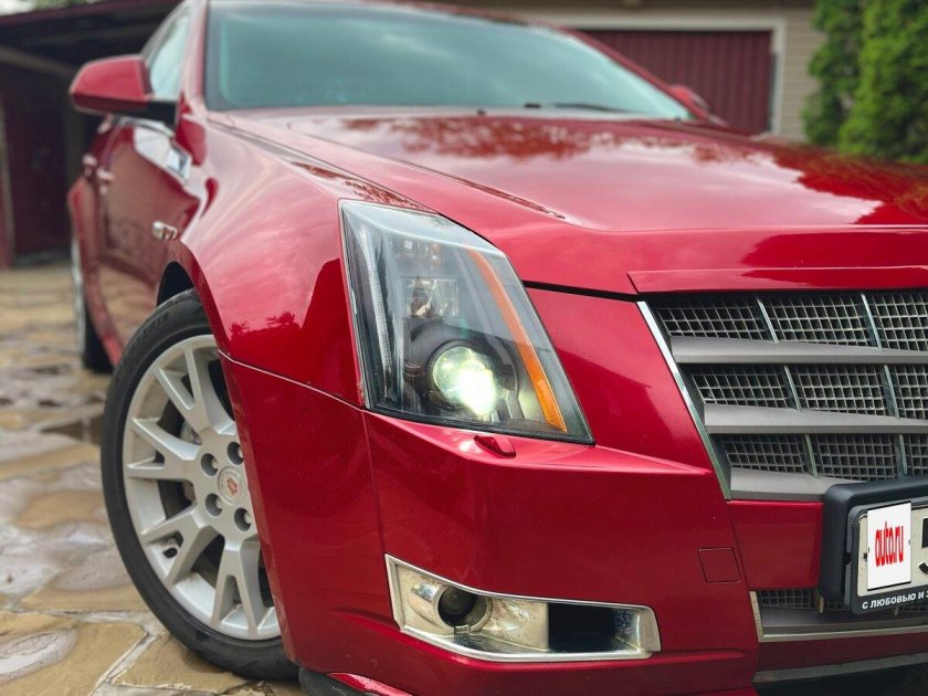 Cadillac cts 2010