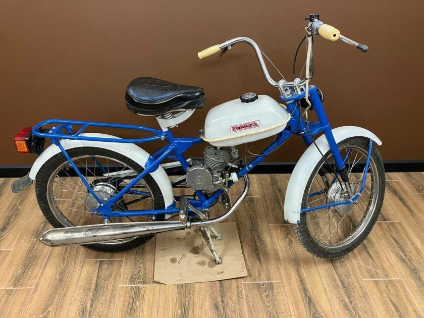 Советский мопед рига 13