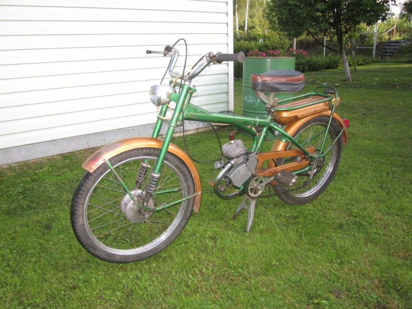 Мопед рига 11