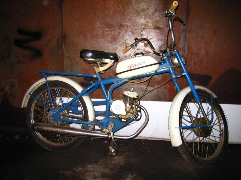 Мопед Рига 13