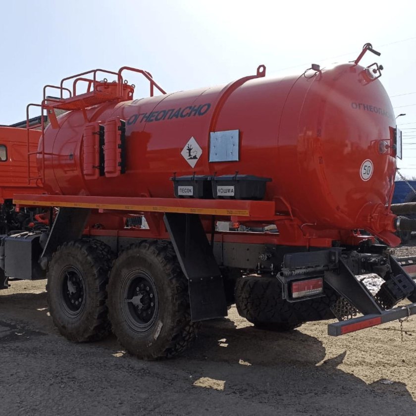 Камаз топливозаправщик