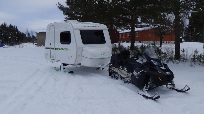 Сани Snowcruiser Expedition