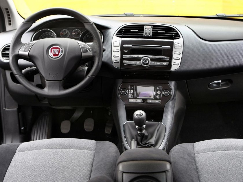 Фиат Браво салон