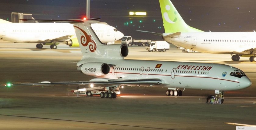 Ту-154 президента Киргизии