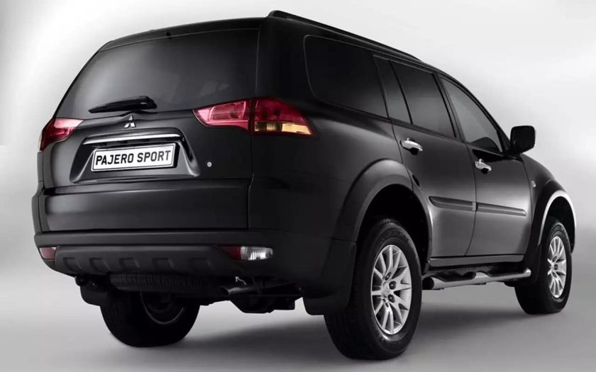 Mitsubishi Pajero Sport внедорожник