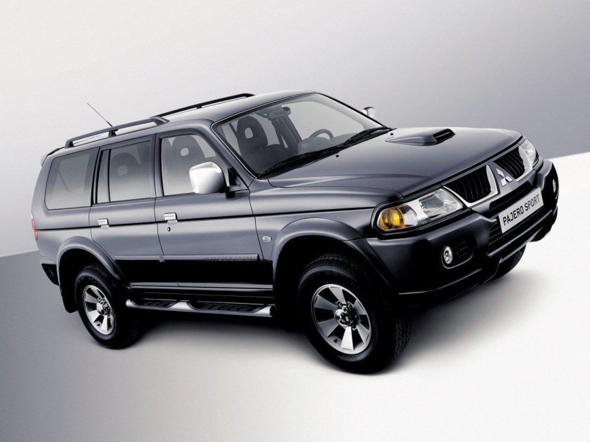 Mitsubishi Pajero Sport 2002
