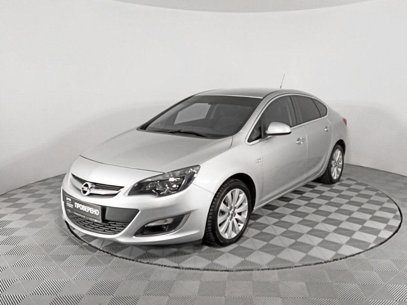 Опель Астра j 1.6 115 л.с 2011г.механика.монтаж молдинга на передний бампер