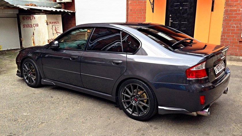 Subaru Legacy bl5