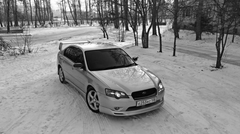 Субару Легаси б4 2003