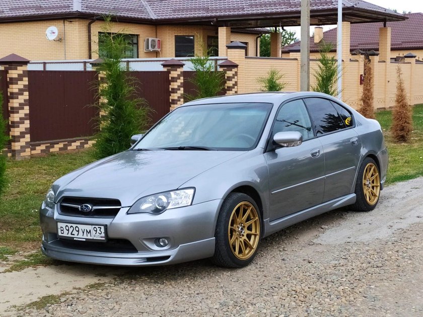 Subaru Legacy bl5