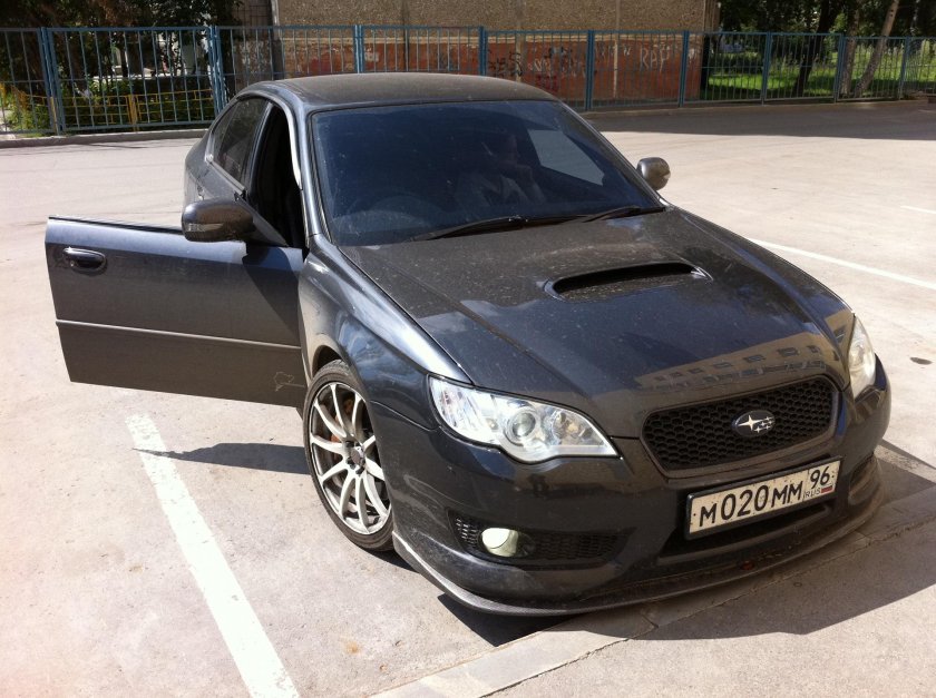 Subaru Legacy bl5