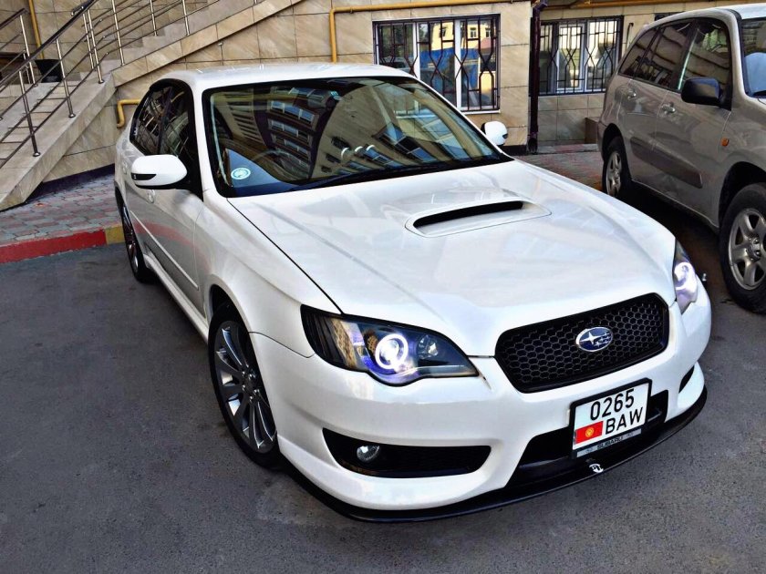Subaru Legacy bl5