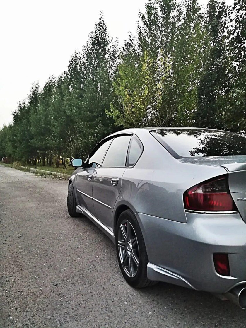 Subaru Legacy bl5