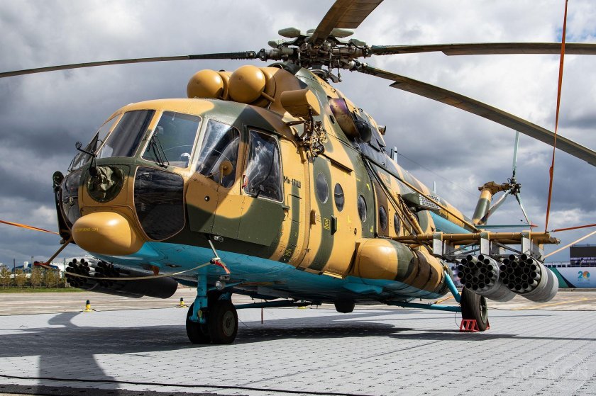 Ми-17 вертолет