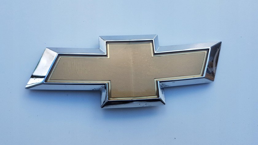 Эмблема Шевроле Авео