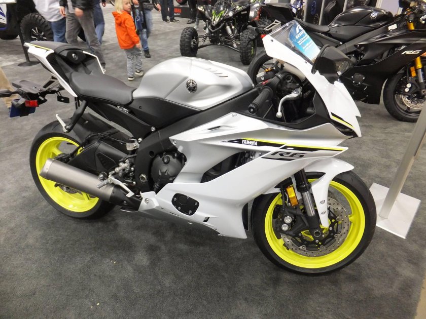 Yamaha r6 2017