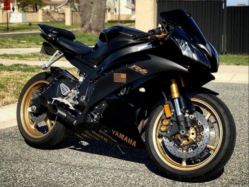 Yamaha YZF-r6 мотоцикл