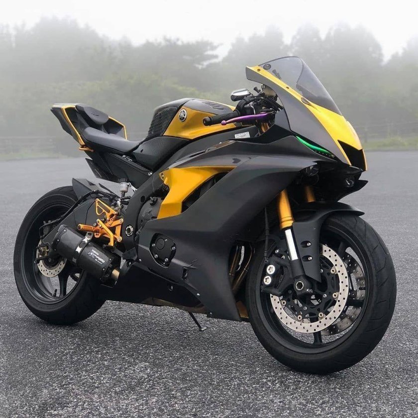 Yamaha YZF-r6 мотоцикл