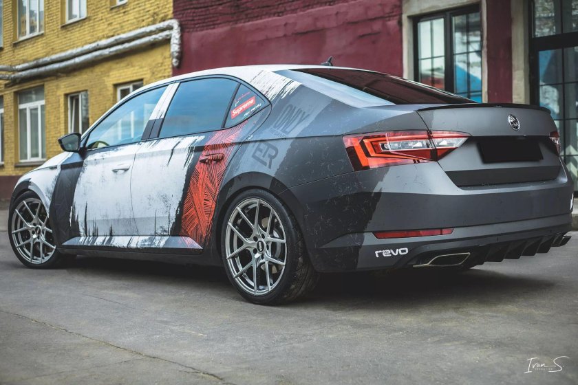 Шкода Суперб 3