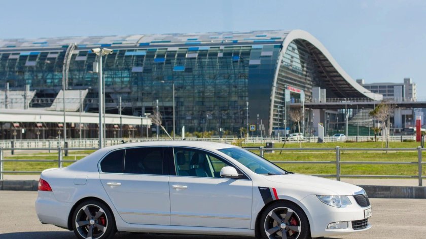 Skoda Superb 2014 stance