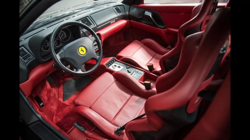 Ferrari f355 салон