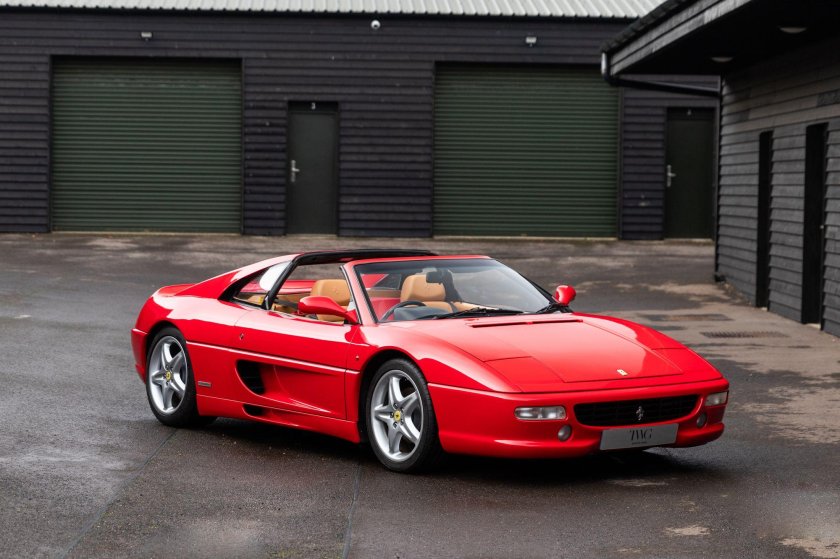 Ferrari 355
