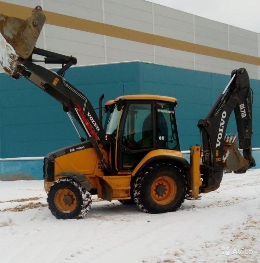 Экскаватор погрузчик Вольво bl71