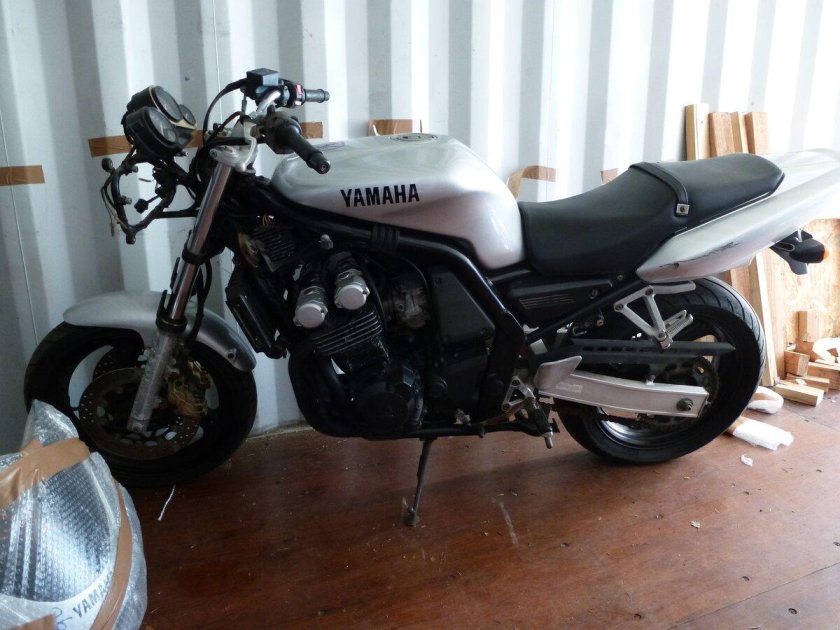 Ямаха 400 кубов