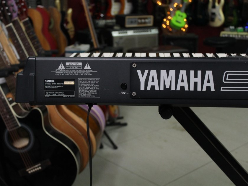 Yamaha sy99