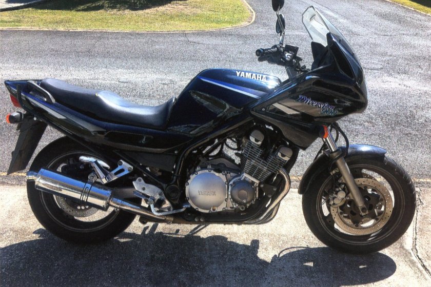 Yamaha XJ 900 diversion