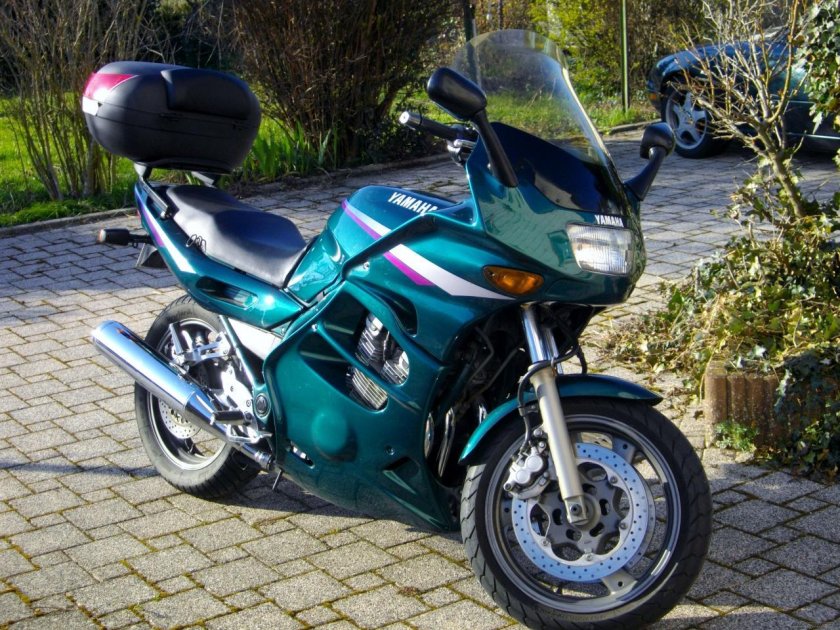 Yamaha XJ 900 diversion