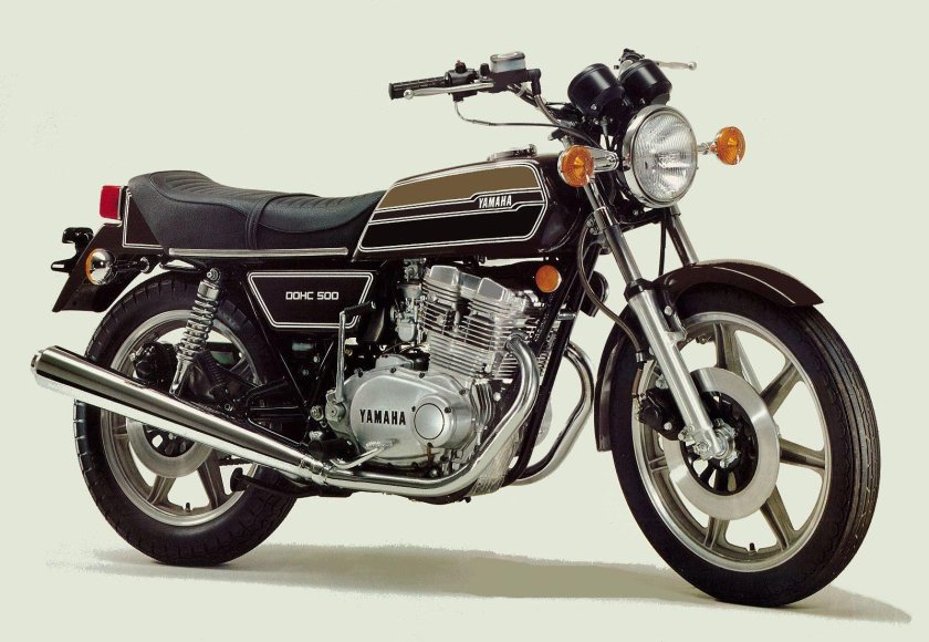 Мотоцикл yamaha