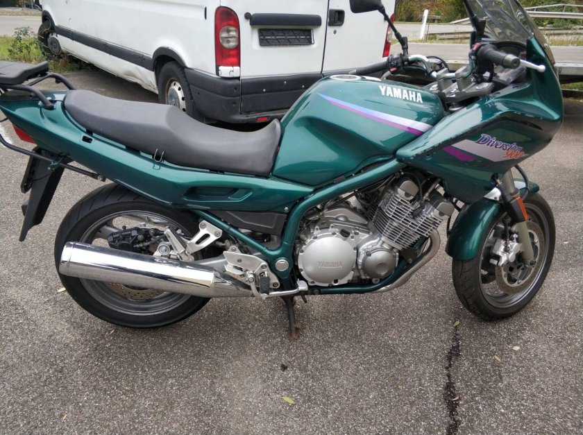 Yamaha XJ 900 diversion