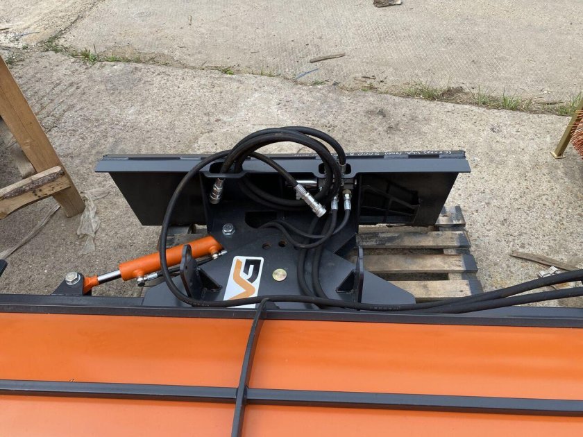 Отвал бульдозерный