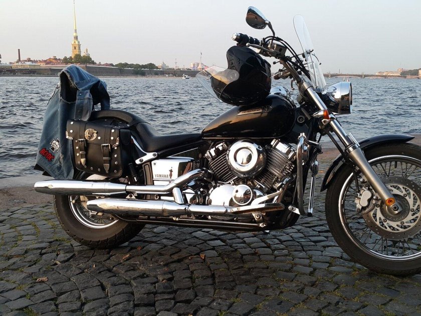 Yamaha XVS 400 Custom