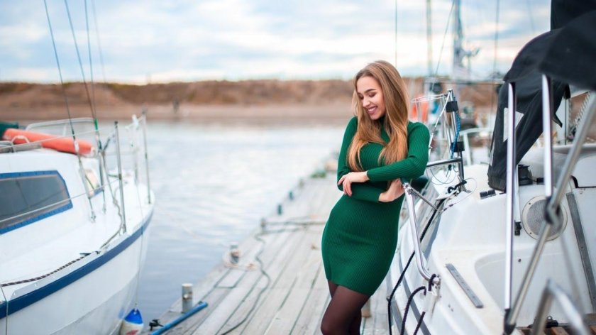 Девушка на Пристани