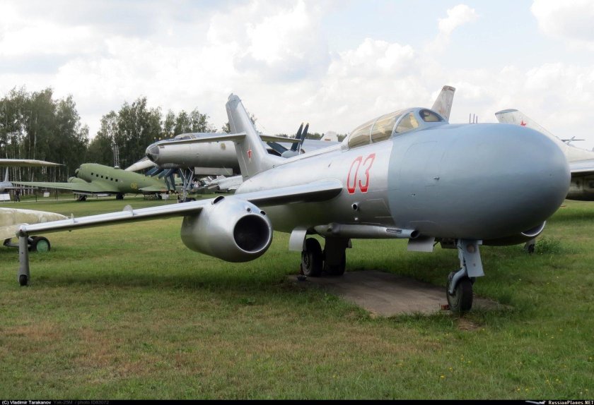 Як-25 перехватчик