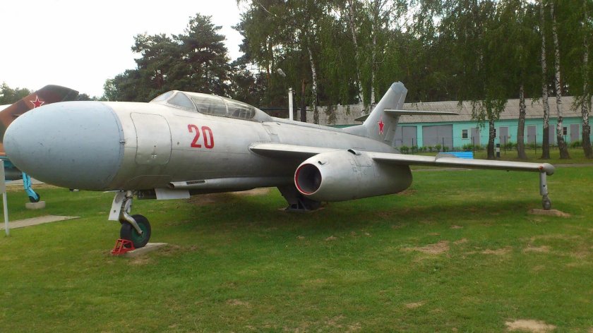 Як-25 перехватчик