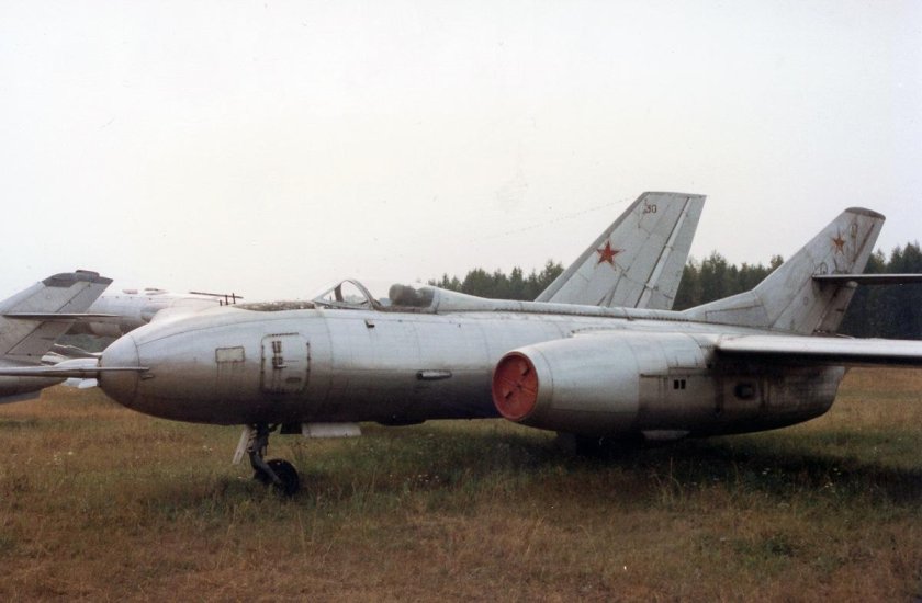 Истребитель як-28п