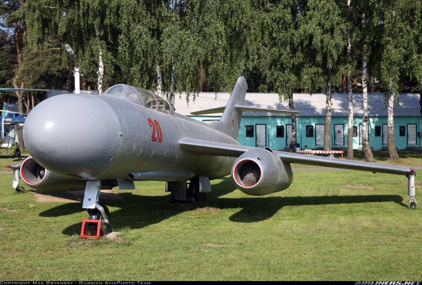 Як-25 перехватчик