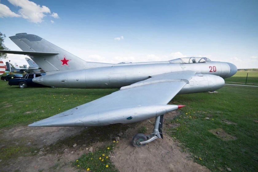 Як-25 перехватчик